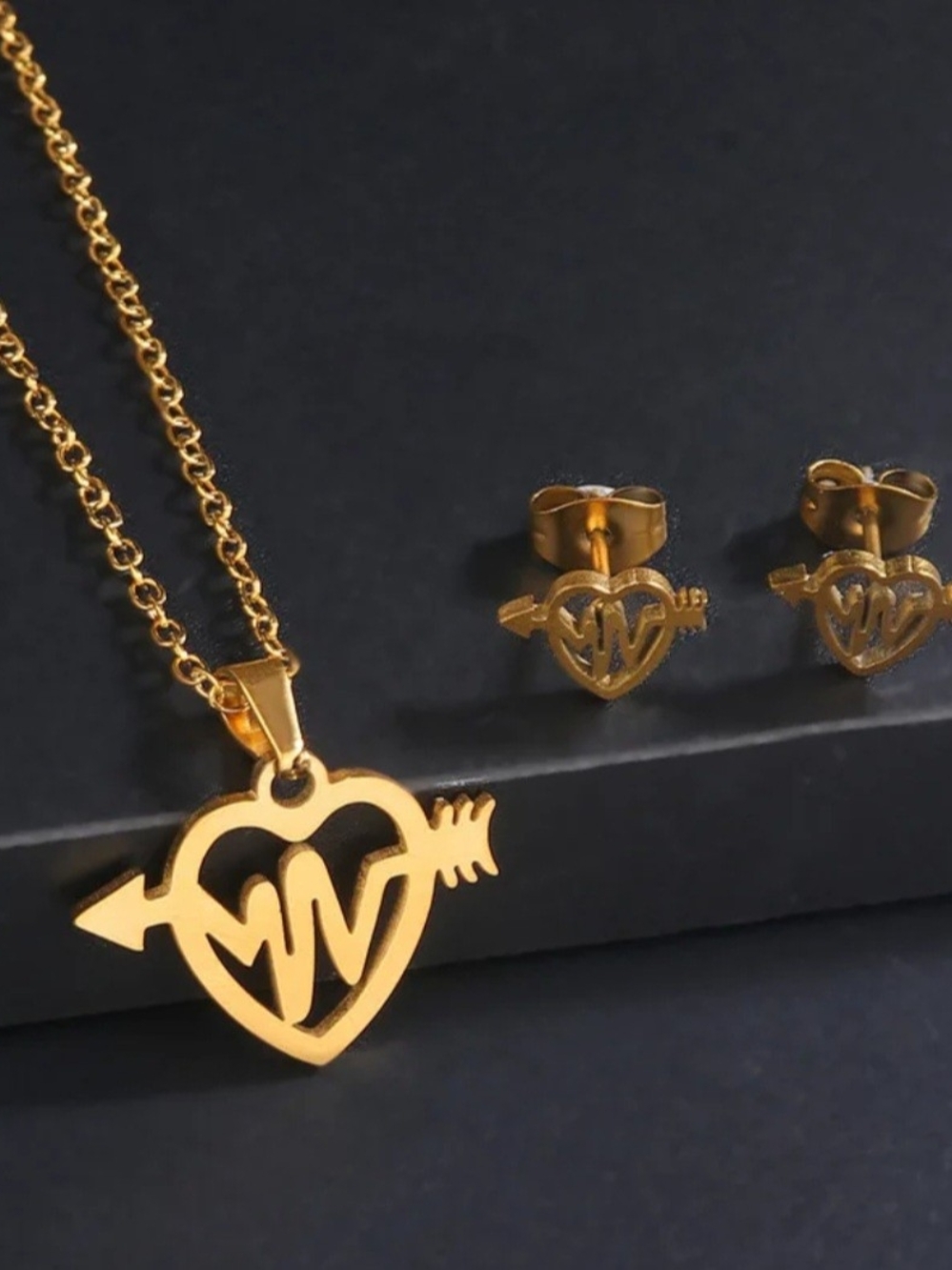 Gold Heart Arrow & Wave Pendant Necklace with Stud Earrings - Women Jewelry NWOT